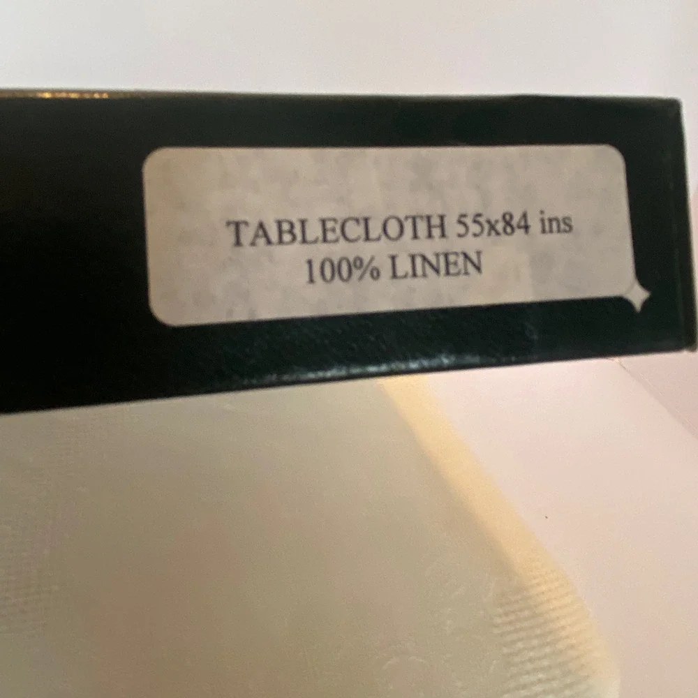 Hibernia Irish Tablecloth and Napkin Set 55x84 Ivory NEW Pure Linen DamaskFloral